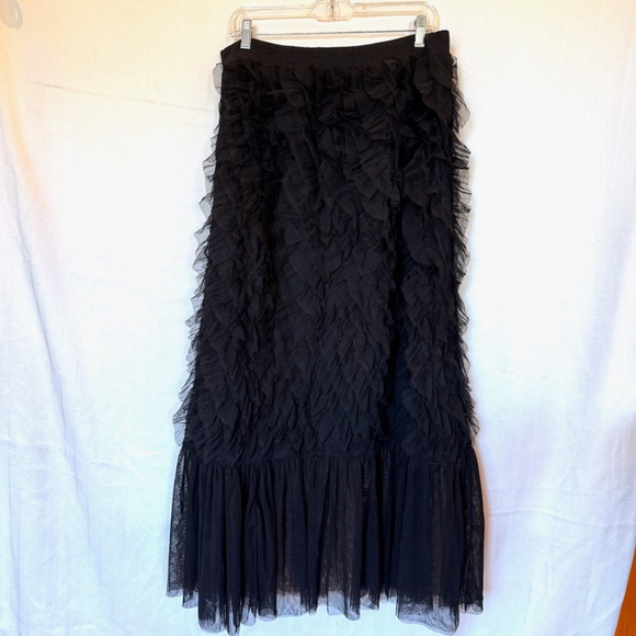 Kavita Bhartia Black Tiered Ruffle Skirt Size L